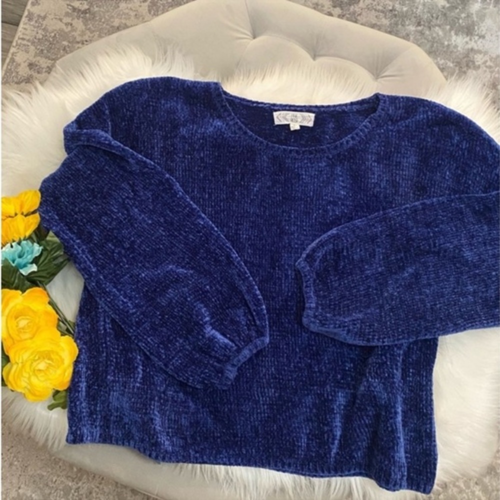 Velour Crewneck Pullover Sweater Blue With Cuff Wrists Sz LG